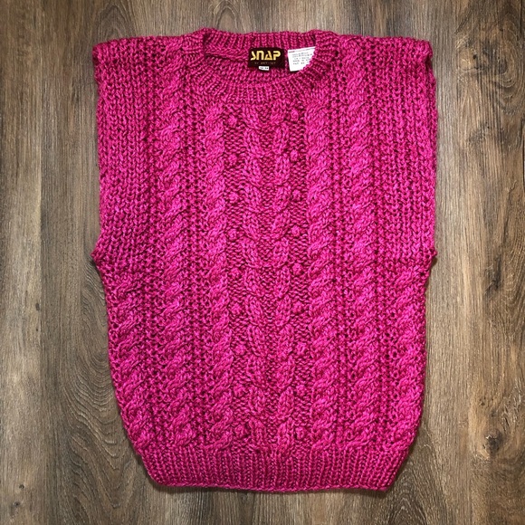 Vintage 80’s Chunky Cable Knit Sweater Vest - Picture 16 of 17